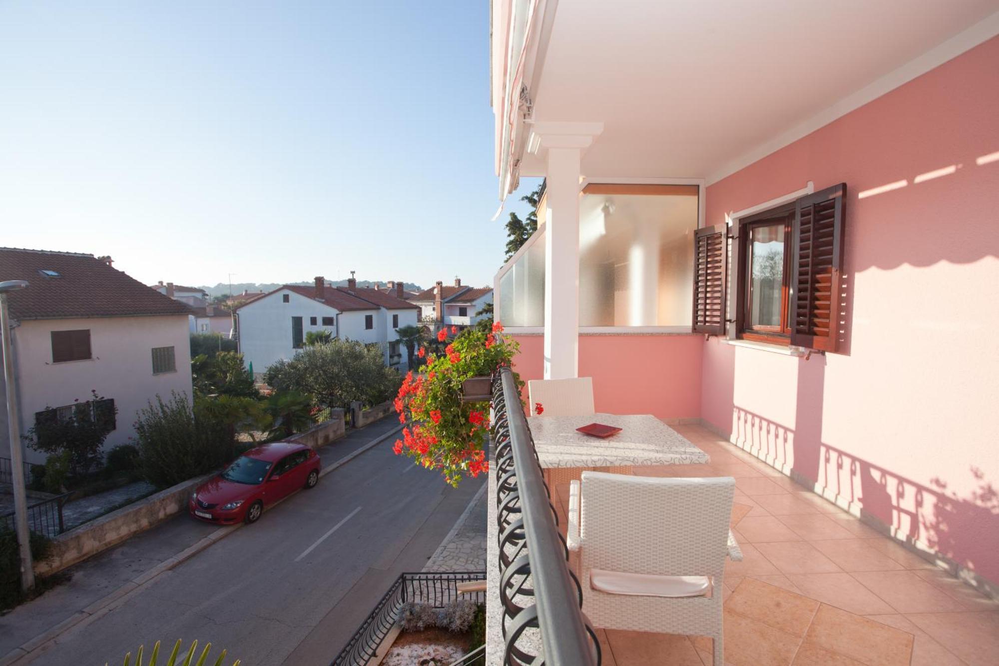 Apartments Paola Rovinj Exterior foto